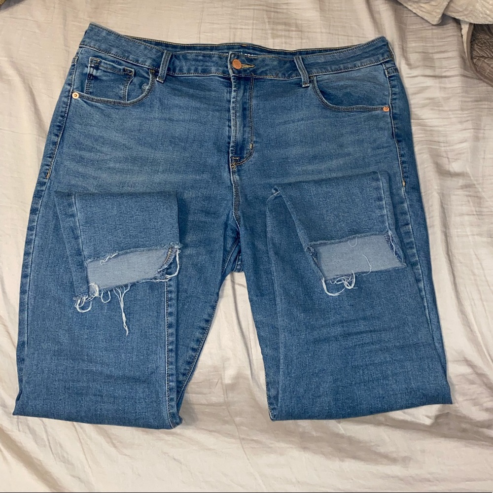 Old Navy Rockstar Jeans